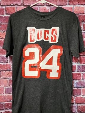 Gildan Charcoal Short Sleeve 'Bucs 24' Tampa Bay Buccaneers Graphic Tee Shirt M